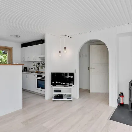 3 Bedroom Cozy In Nexo Holiday home *