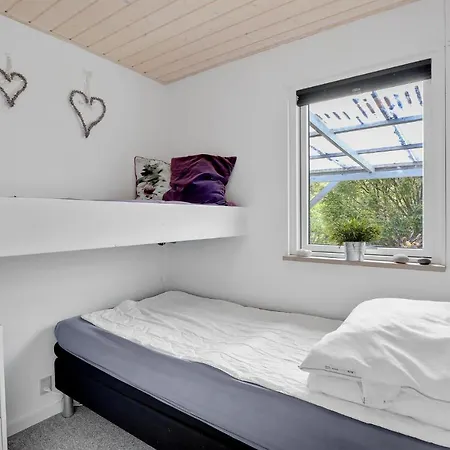 3 Bedroom Cozy In Nexo Holiday home *