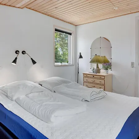 3 Bedroom Cozy In Nexo * Snogebaek